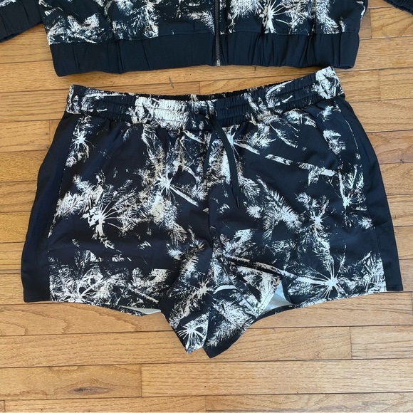 80's! NWT Lovesick Torrid palm tree graphic print jacket and short set 2X - Picture 12 of 13